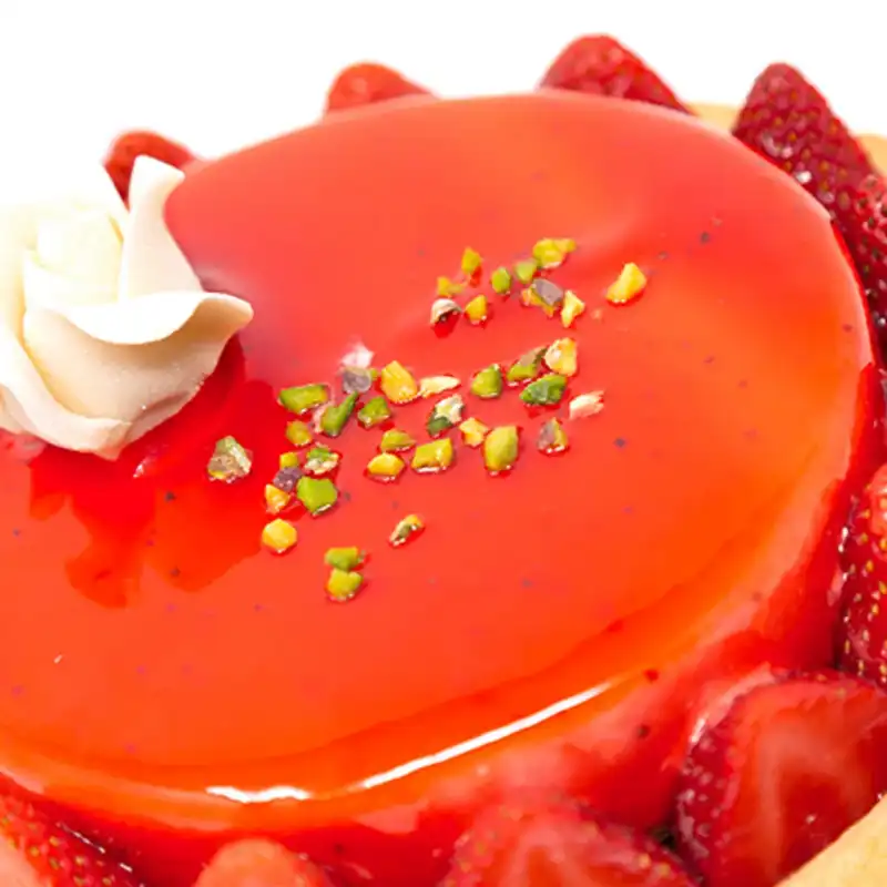 Glassa a specchio a fragola per torte e semifreddo