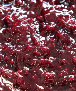 Composta di frutti di bosco interi, con il 70% di frutta