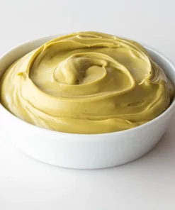 Crema al pistacchio 15% in un contenitore
