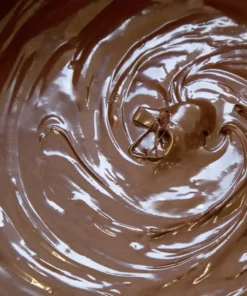 Crema spalmabile al cioccolato fondente