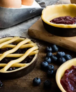 Crostate farcite con la farcitura di frutti di bosco, 6 kg