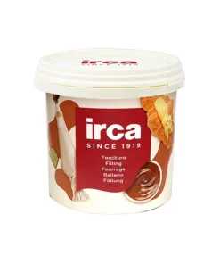 Fusto contenente il Pralinato al pistacchio e cioccolato bianco con crepes