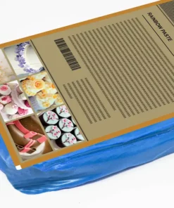 Pasta di zucchero blu