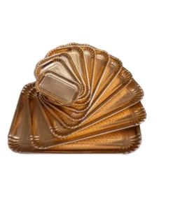 Vassoi in carta oro per dolci