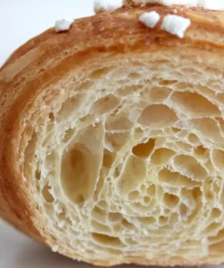 Croissant realizzato con il preparato per dolci lievitati e sfogliati